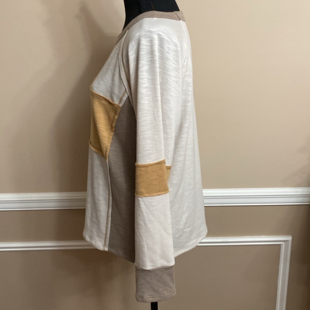 Macaron Color Block Top Small NWOT - Picture 4 of 6